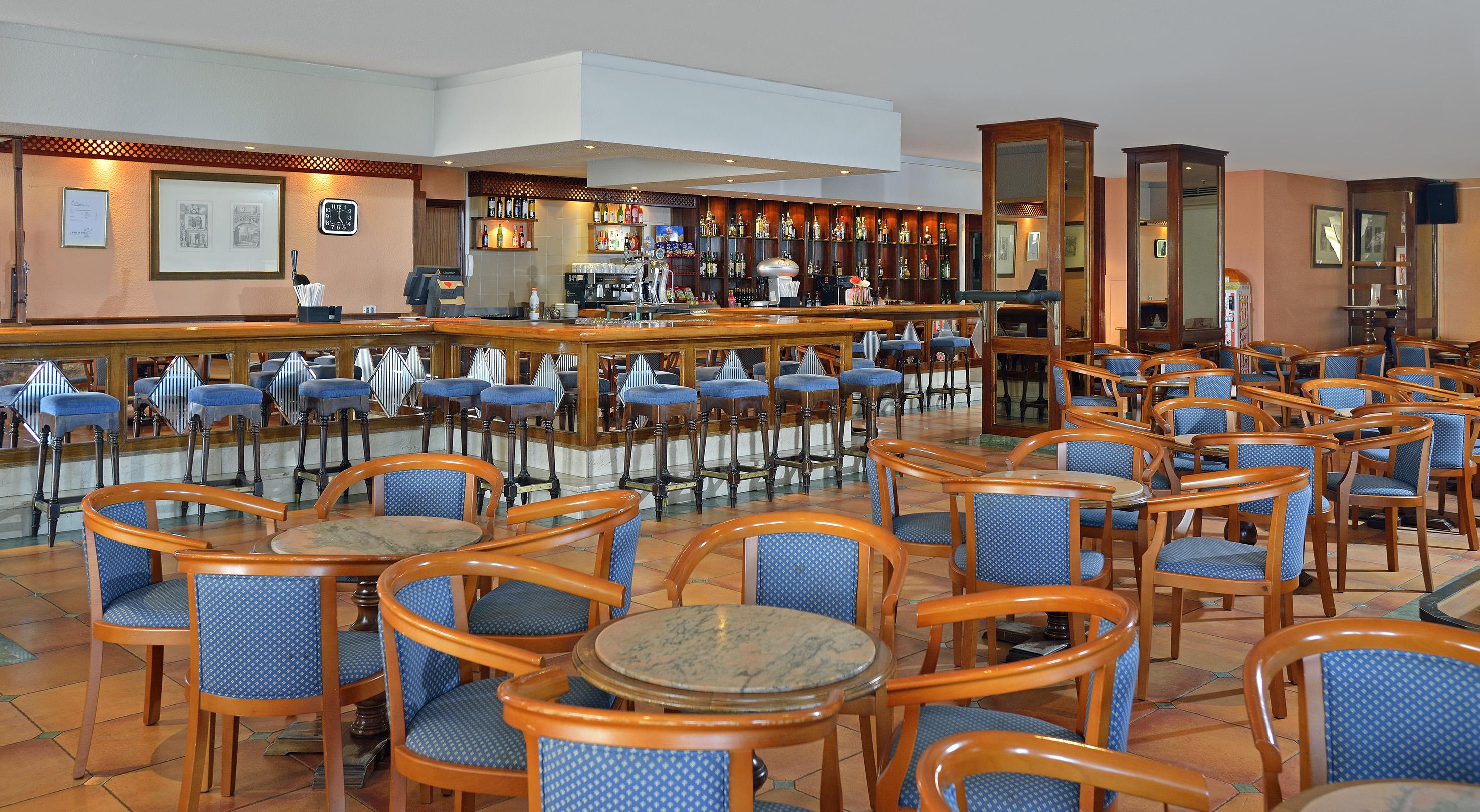 Sol Puerto Marina Aparthotel Торемолинос Екстериор снимка