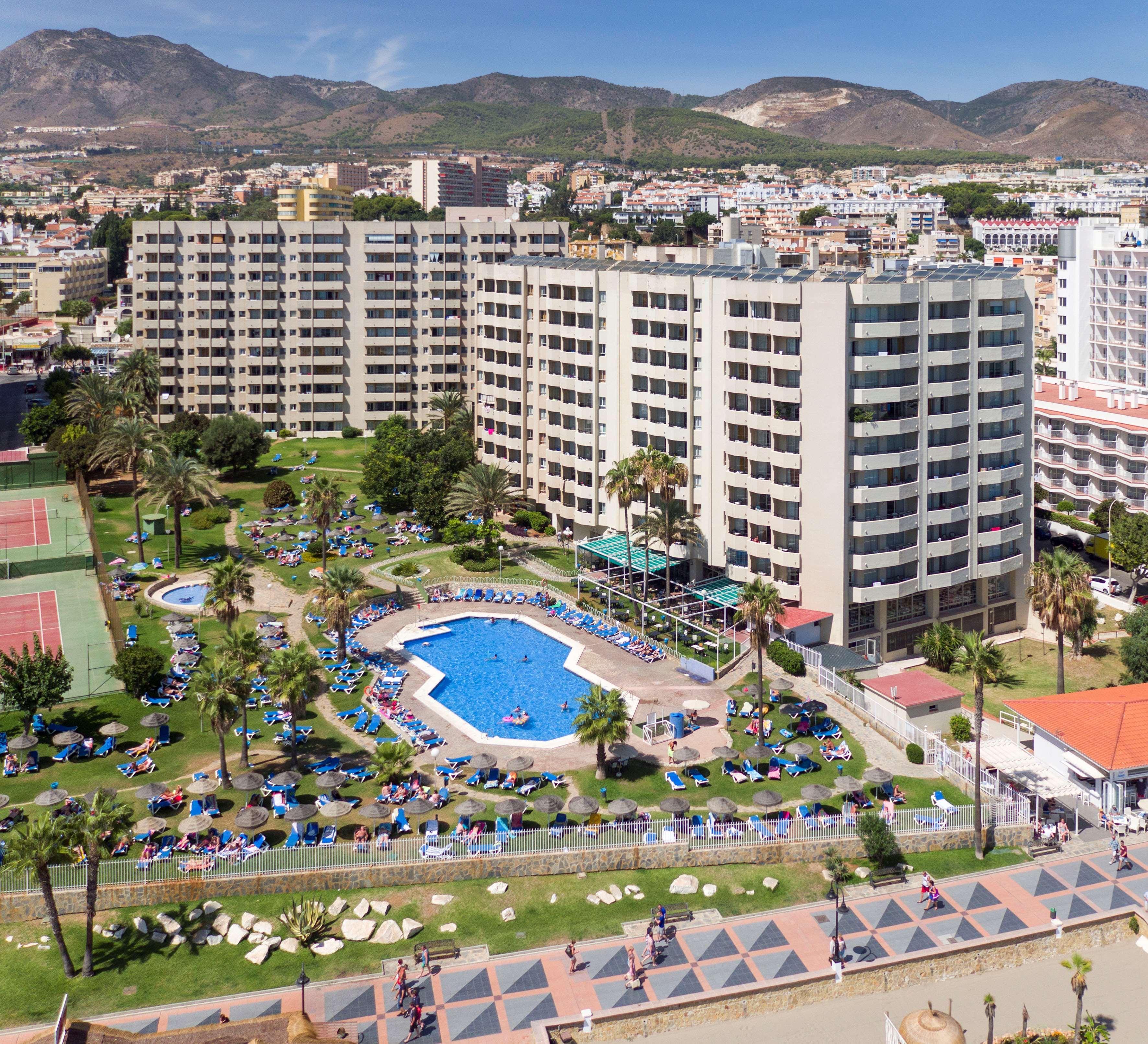 Sol Puerto Marina Aparthotel Торемолинос Екстериор снимка
