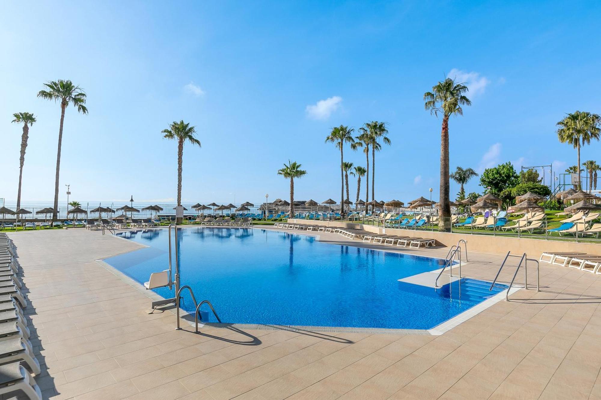 Sol Puerto Marina Aparthotel Торемолинос Екстериор снимка